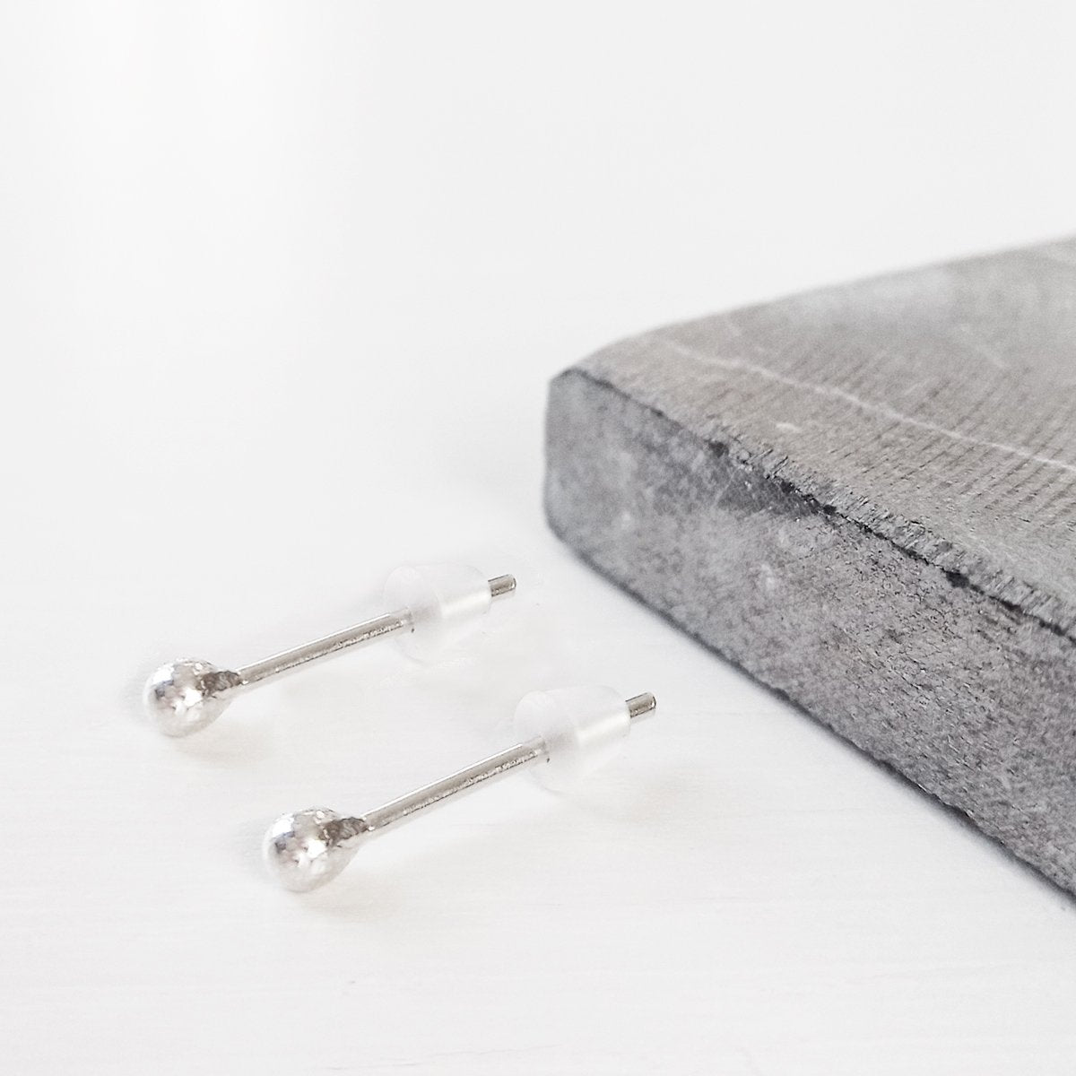 pendientes-plata-pulga-1-2.jpg