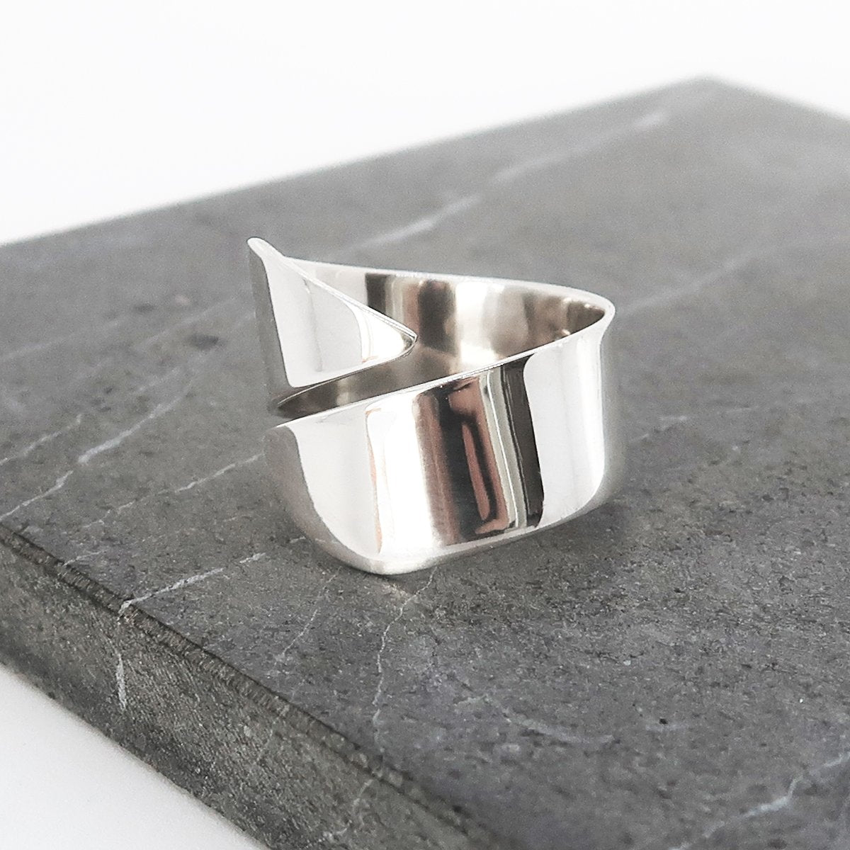 anillo-plata-ajustable-camelia-2.jpg