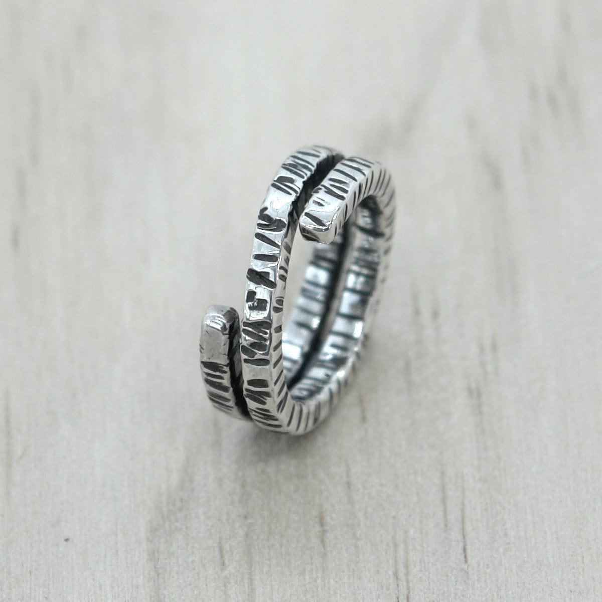 anillo-plata-ajustable-cuadrado-1.jpg