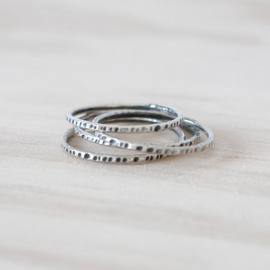 anillo-plata-fino-puntos-2.jpg