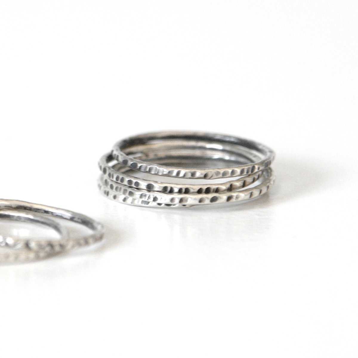 anillo-plata-fino-puntos-3.jpg