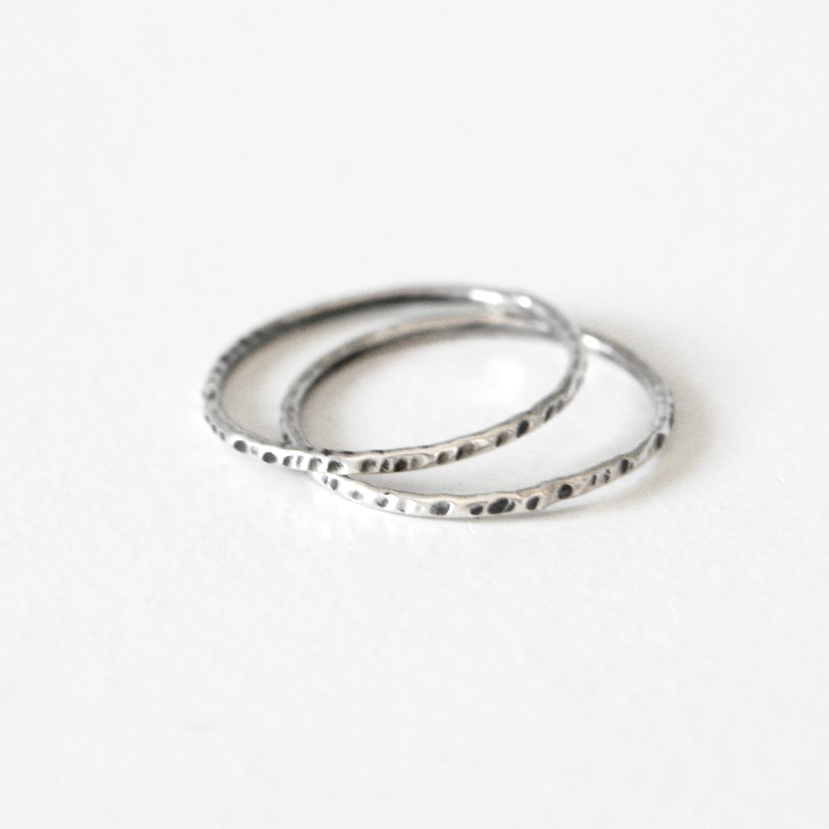anillo-plata-fino-puntos-4.jpg