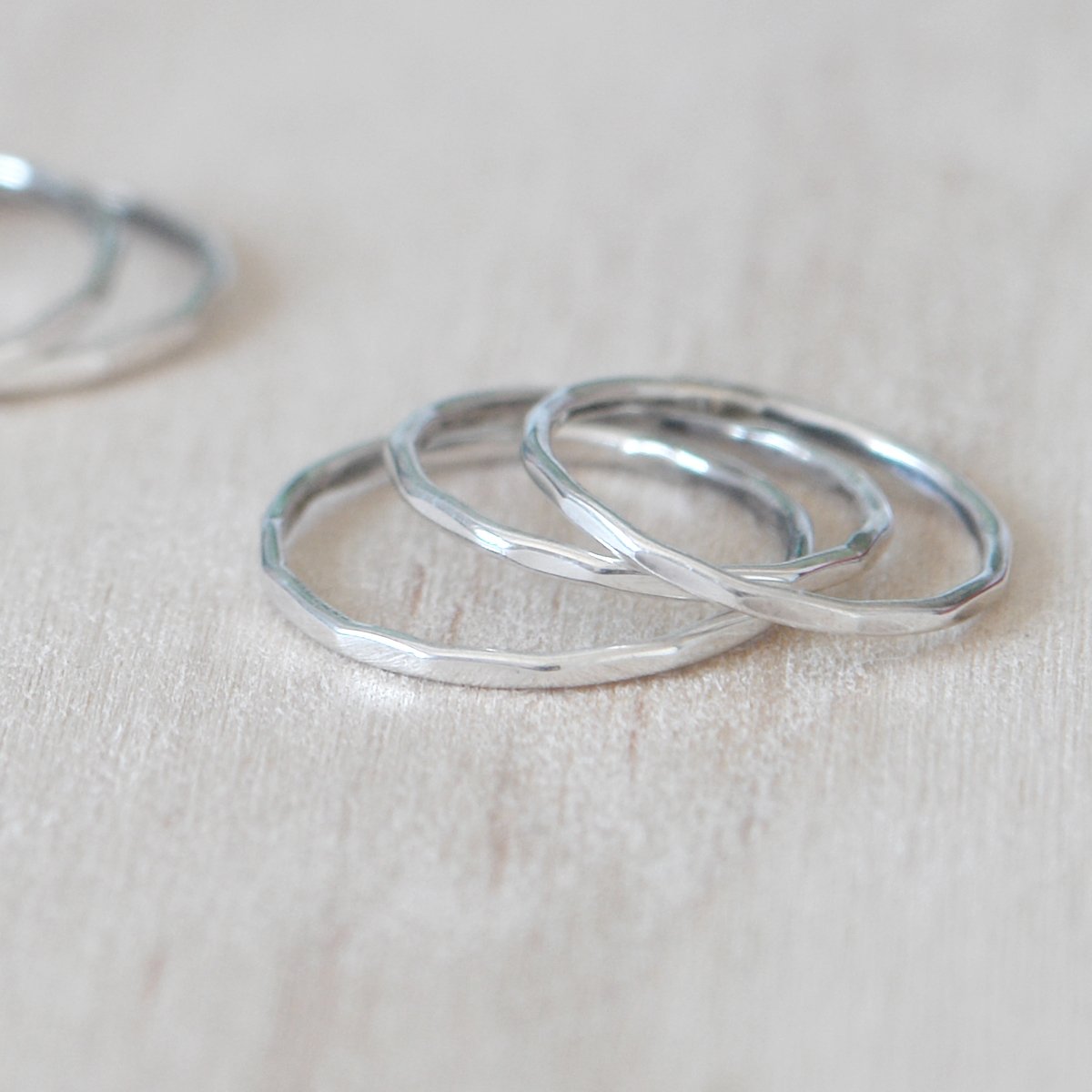 anillo-plata-fino-rectas-2.jpg