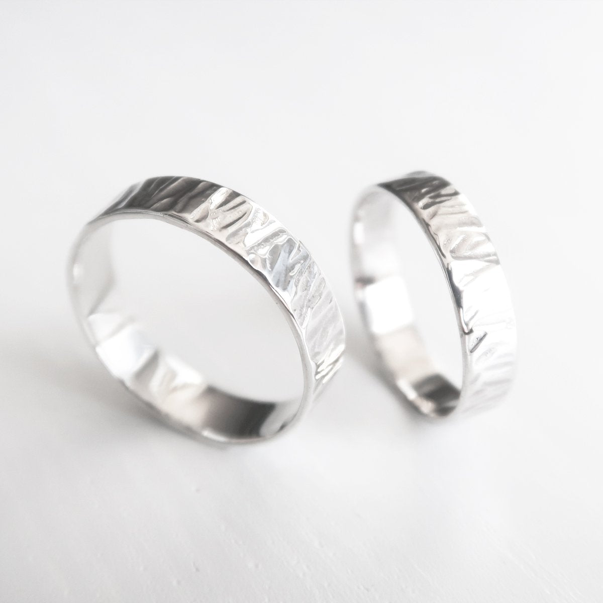 anillo-plata-rayas-1.jpg