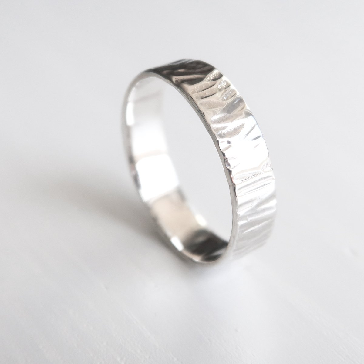 anillo-plata-rayas-3.jpg