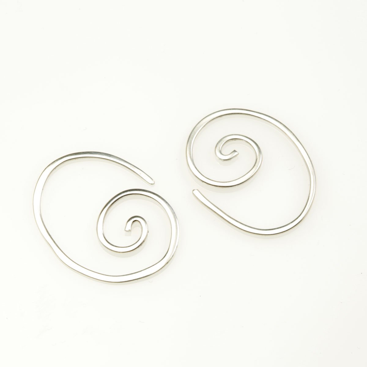 pendientes-aros-plata-espiral-ovalada-3.jpg