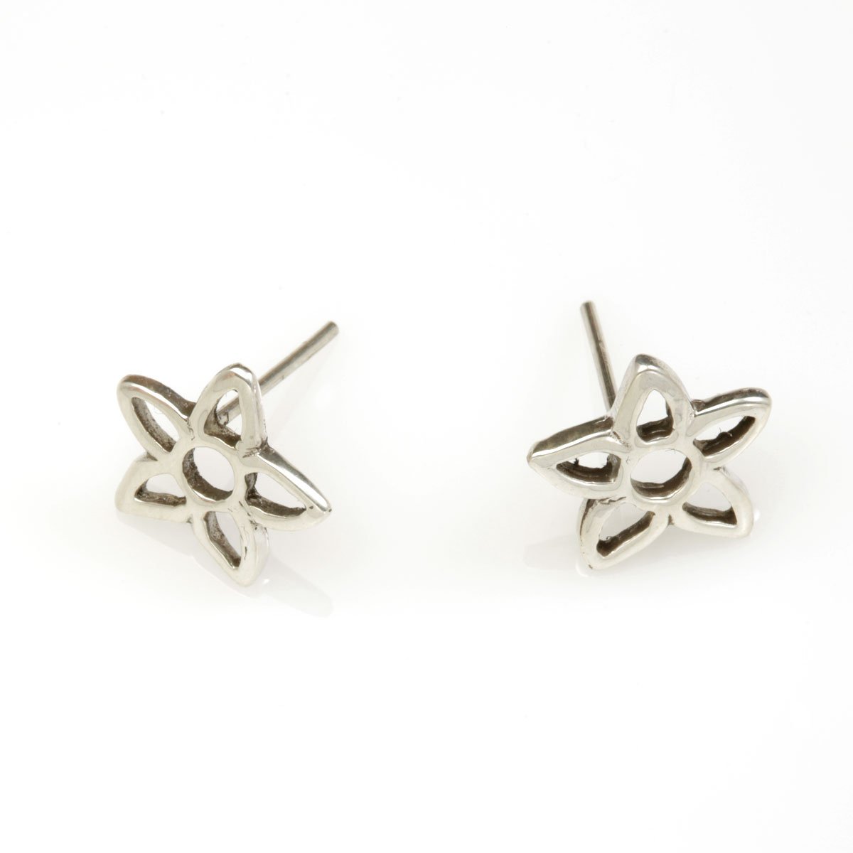 pendientes-plata-flor-calada-1.jpg
