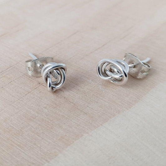 pendientes-plata-nido-pegados-1.jpg