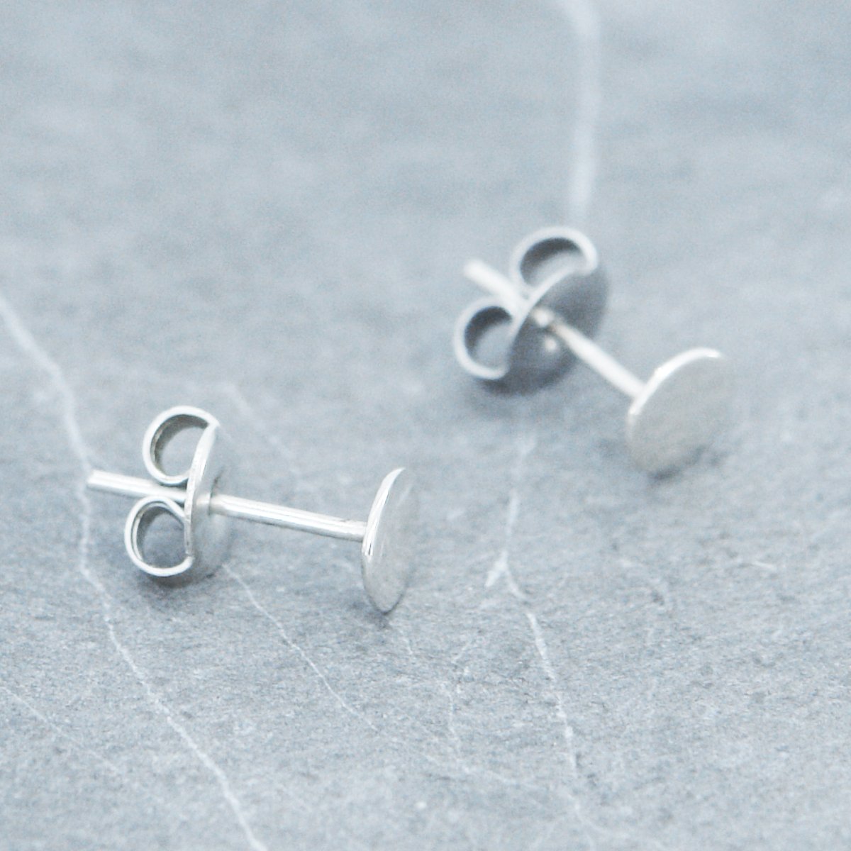 pendientes-plata-redondos-lisos-3.jpg